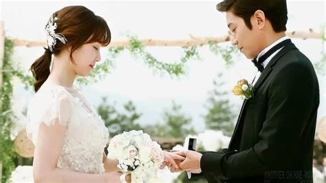 seo hyun jin married