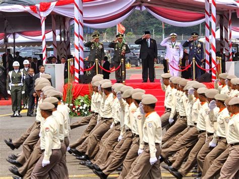 PNS TNI Ikuti Upacara HUT ke47 Korpri di Mabesal PPID Tentara