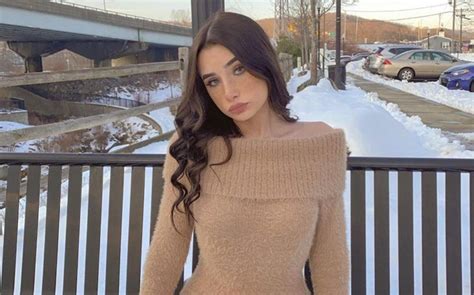 server onlyfans mackenzie only