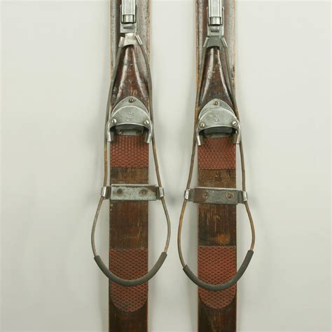 Servicing Old Ski Bindings