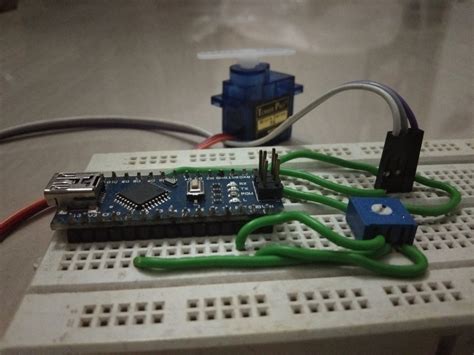 Servo Position Arduino