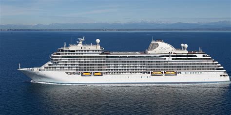 seven seas splendor cruises 2022