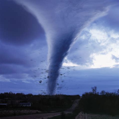 severe weather tornado hq