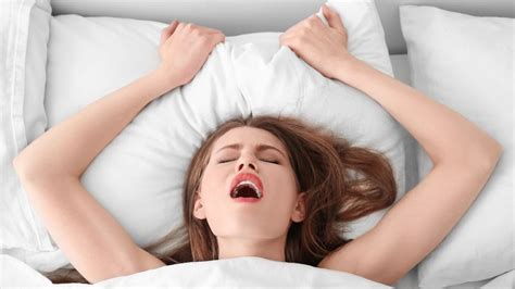 The Ultimate Guide: 7 Moaning Techniques