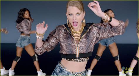 shake it off the music video