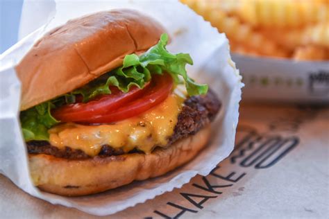 shake shack burger price