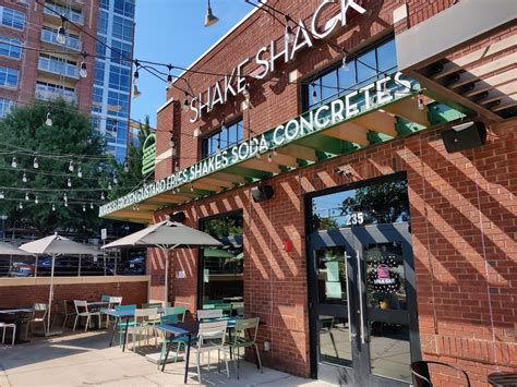 shake shack in charlotte