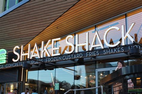 shake shack las vegas reviews