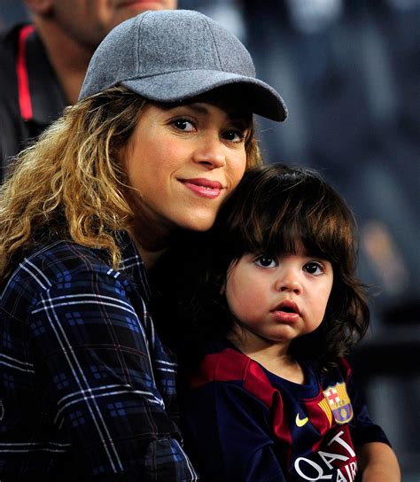 shakira as a child