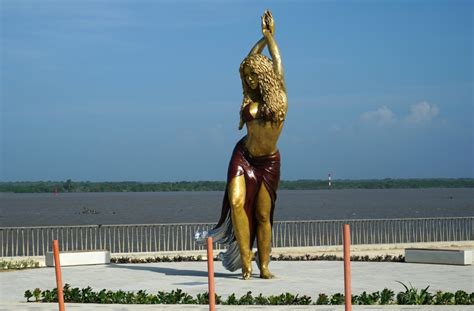 shakira statue unveiled where