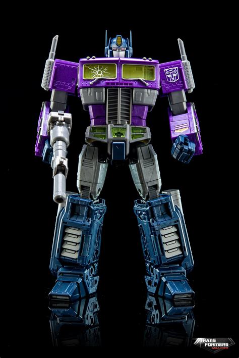 shattered glass optimus prime