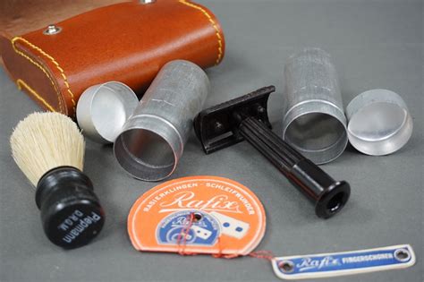 Shaving Kit German
