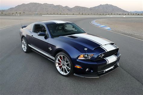 shelby mustang gt500 2011