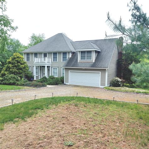 Shelton Foreclosures