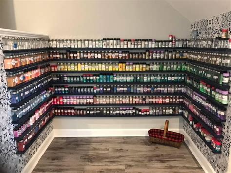 Shelving For Glitter