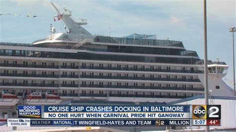 ship crashes into baltimore dock