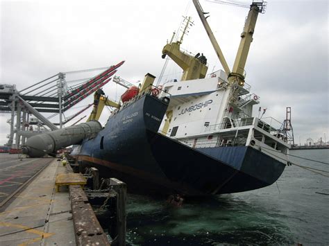 ship disasters at sea videos