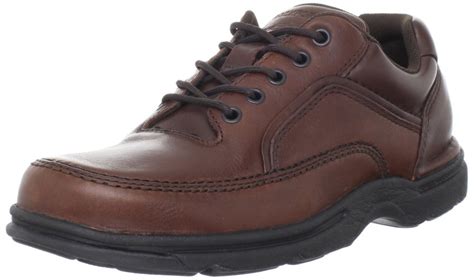 shoes for men with wide feet