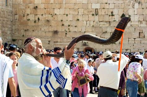Shofar Blowing For Passover