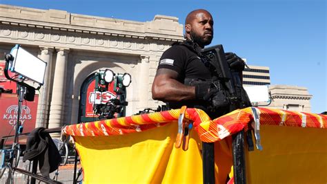 shooting at chiefs rally