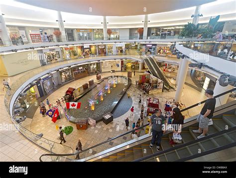 shopping mall richmond bc