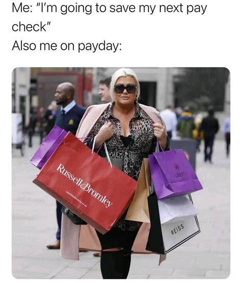 Christmas Shopping Memes (25 pics)