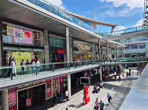 shops in liverpool one