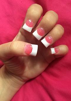 Short Acrylic Nails Pink And White