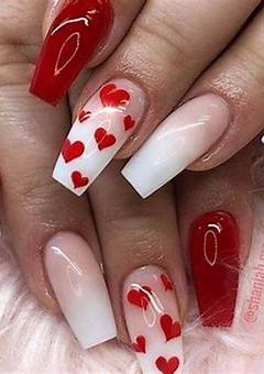 Short Acrylic Nails With Hearts: The Latest Trend In Nail Art