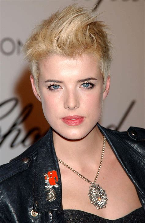 25 Female Hairstyles for Short Hair to Look Attractive Haircuts