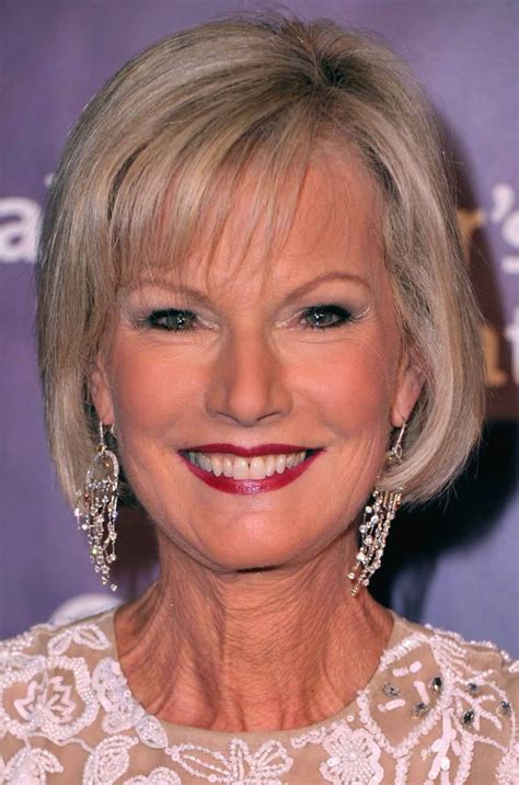 20 Short Hairstyles For Women Over 50 With Fine Hair