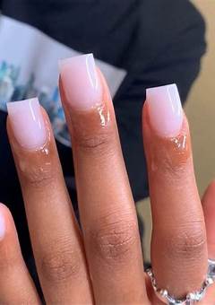 Short Sharp Acrylic Nails: The Latest Trend In 2023