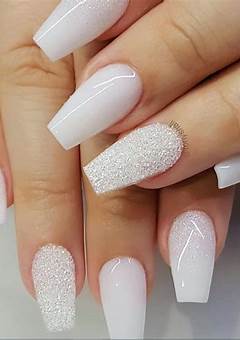 Short White Acrylic Nails With Glitter: A Trendy Nail Style In 2023