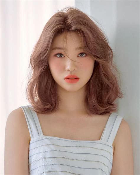 Unique Short Curly Hair With Bangs Korean Style Trend This Years