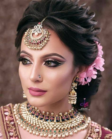 This Short Hair Bridal Hairstyle Indian Trend This Years