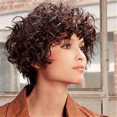  79 Stylish And Chic Short Haircuts For Thick Frizzy Hair And Round Faces Trend This Years