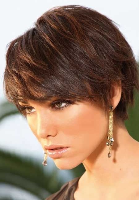 Stunning Short Haircuts For Thick Straight Hair Trend This Years