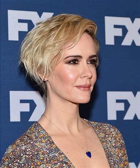 short hairstyles for women over 50 images