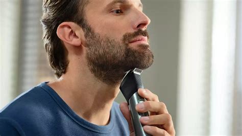 short stubble beard trimmer