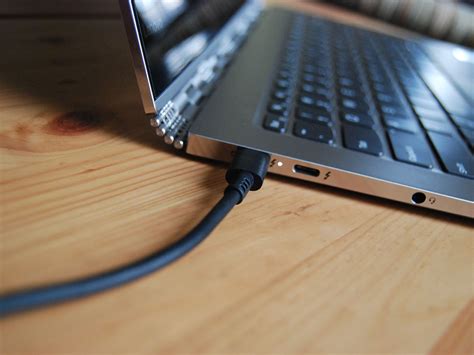 Should You Leave Your Laptop Plugged In All the Time? Technize