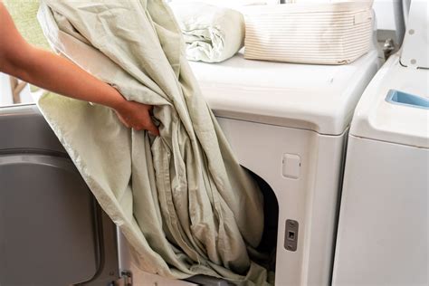 Should Bed Sheets Be Washed Before Use