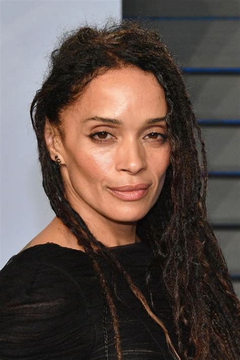 show me a picture of lisa bonet