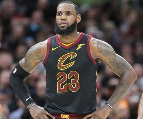 show pictures of lebron james