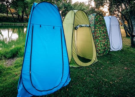 Shower Up Tent