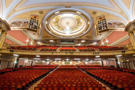 shows playing at playhouse square