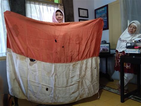 siapa yang menjahit bendera indonesia