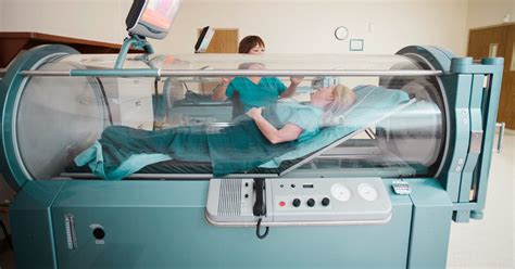 side effects of hyperbaric oxygen treatment