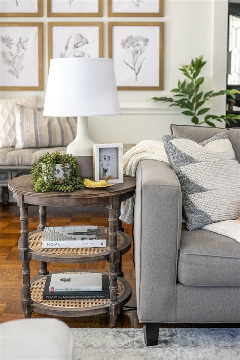 43 Best Living Room Table Decorations Centerpieces Ideas 73