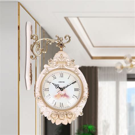 Side Wall Clock