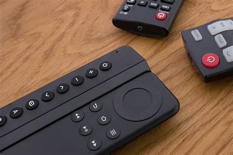 Sideclick Universal Remote Attachment for Apple TV 2nd Gen 4K Silver